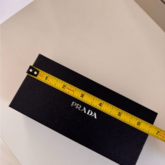 Prada Box - Picture 3 of 6